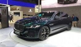 最新爆料捷豹xfl,豪华与性能并重，揭秘未来高端轿车市场新标杆！”